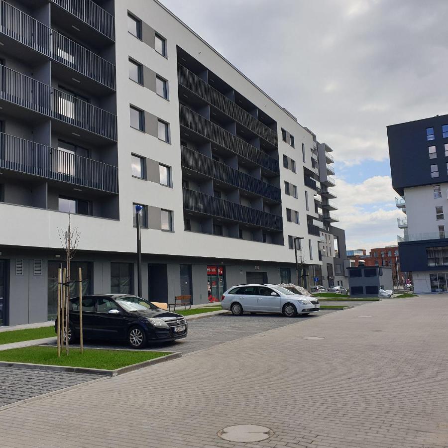 Q Apart Amber - Studio, Manufaktura, Klimatyzacja I Garaz Gratis, Netflix, Fv, Gwarancja Zadowolenia Łódź Kültér fotó